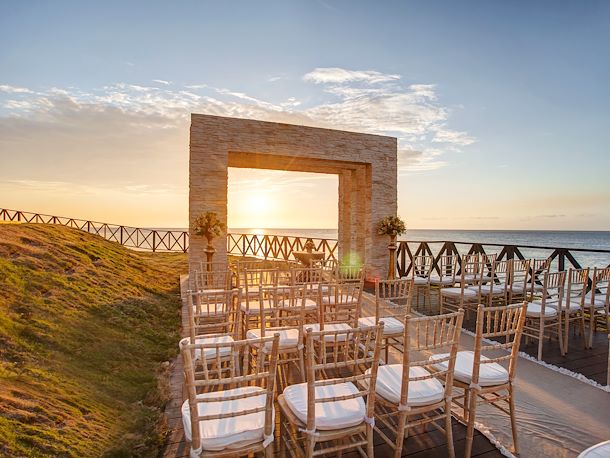 Breathtaking Ceremony and Reception Venues