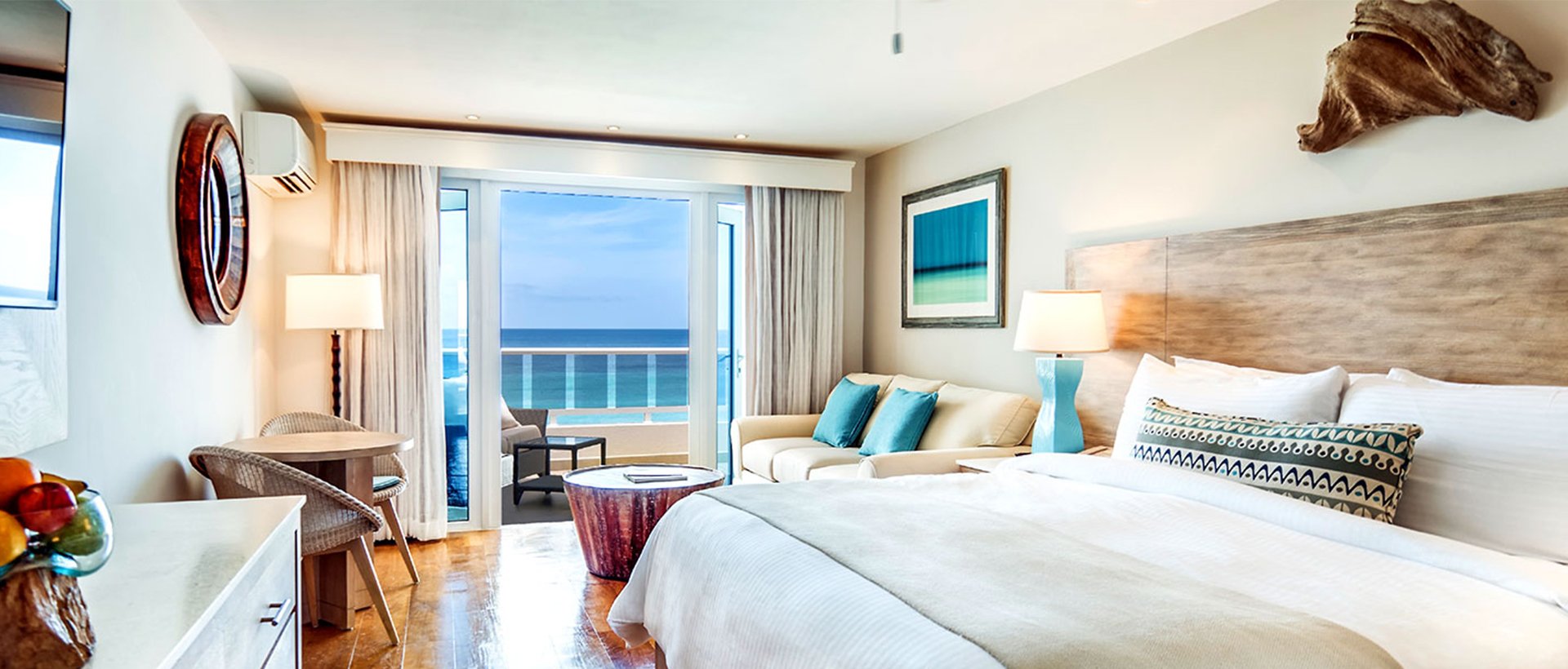 Room at Waves Hotel & Spa | Marriott All-Inclusive 