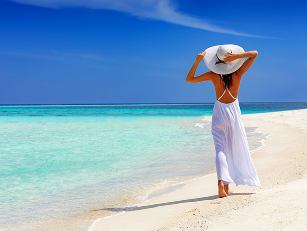 Paynes Bay Beach Walk at Treasure Beach by Elegant Hotels