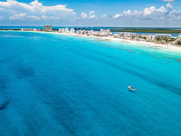 Explore Cancun